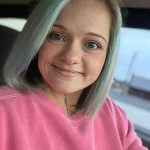 Meet your Posher, Posh